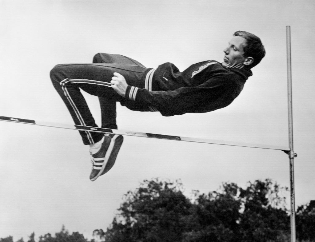 Dick Fosbury, who won high jump gold for the United States at the Mexico 1968 Olympics with a technique that revolutionised the event, has died aged 76 ©Getty Images