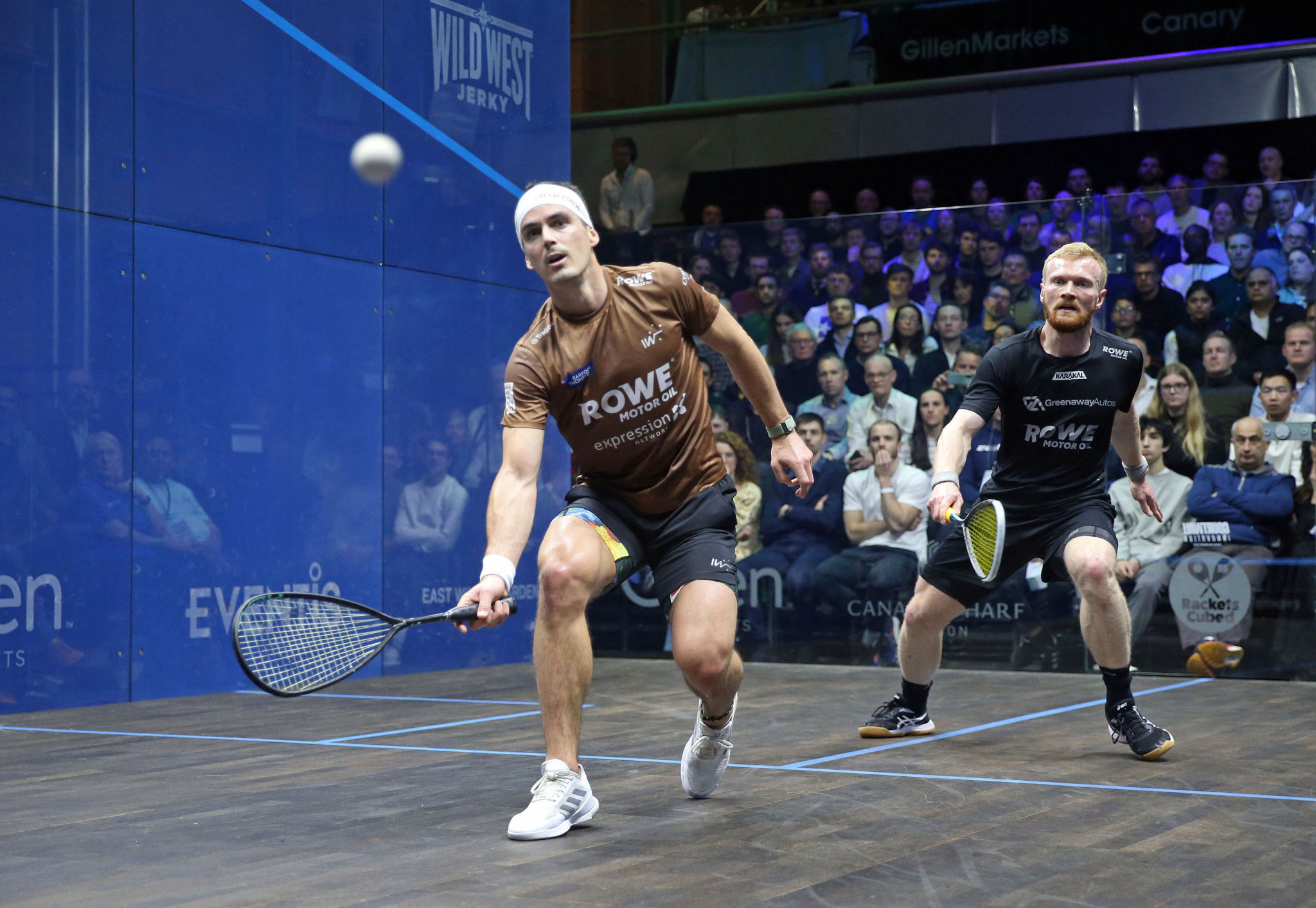 Coll, left, claimed the PSA Canary Wharf Classic title in London, ending the fairytale run of his Welsh opponent Joel Makin, right ©PSA World Tour 