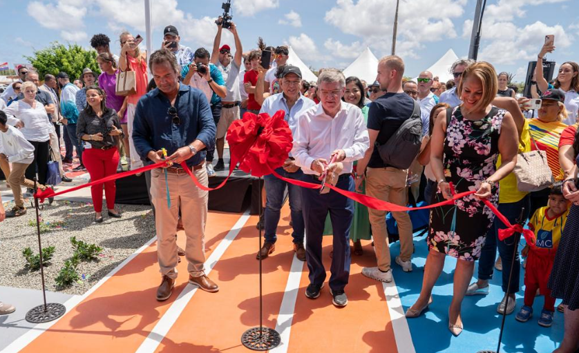 Thomas Bach opened the new NOC headquarters in Aruba ©Panam Sports