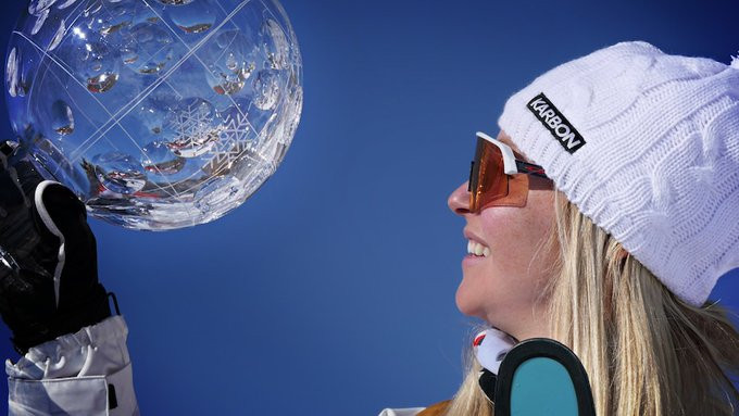 Australia's Danielle Scott has won the Crystal Globe for aerials at the FIS Freestyle Ski World Cup in Almaty after finishing the runner-up twice ©FIS