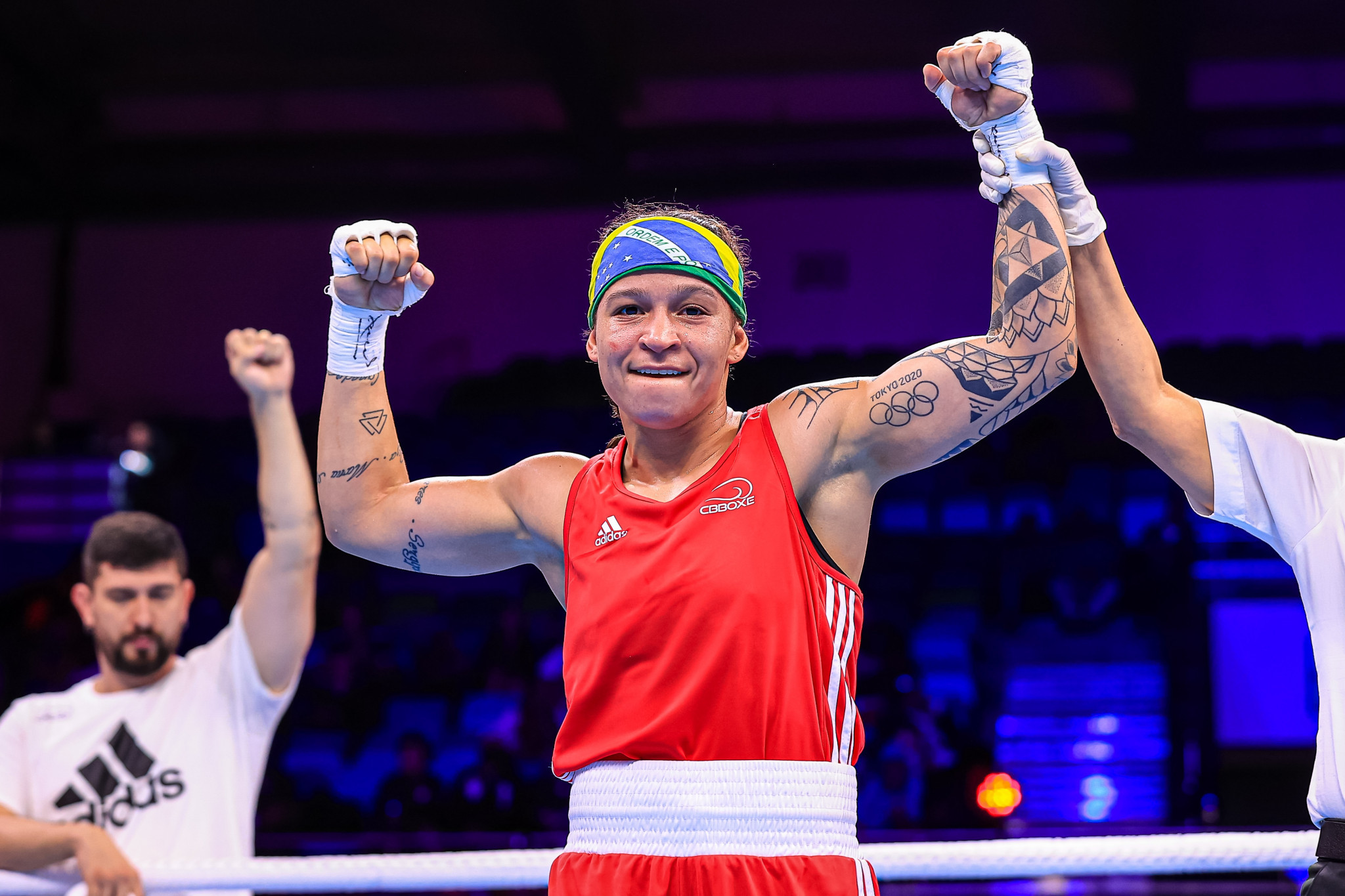 Brazil's Beatriz Ferreira, a 2019 world gold medallist, got her campaign off to a flying start with victory over Australia’s Danielle Scanlon ©IBA
