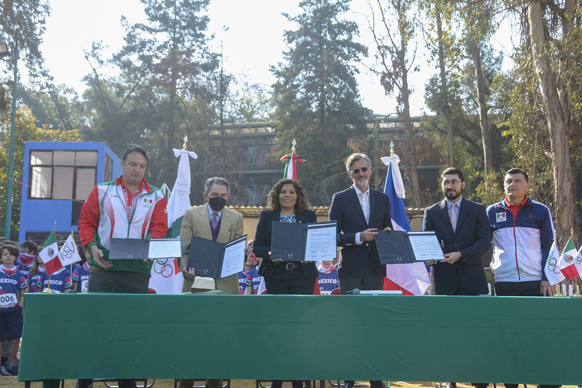 Mexican Olympic Committee pens sports promotion deal with French Embassy