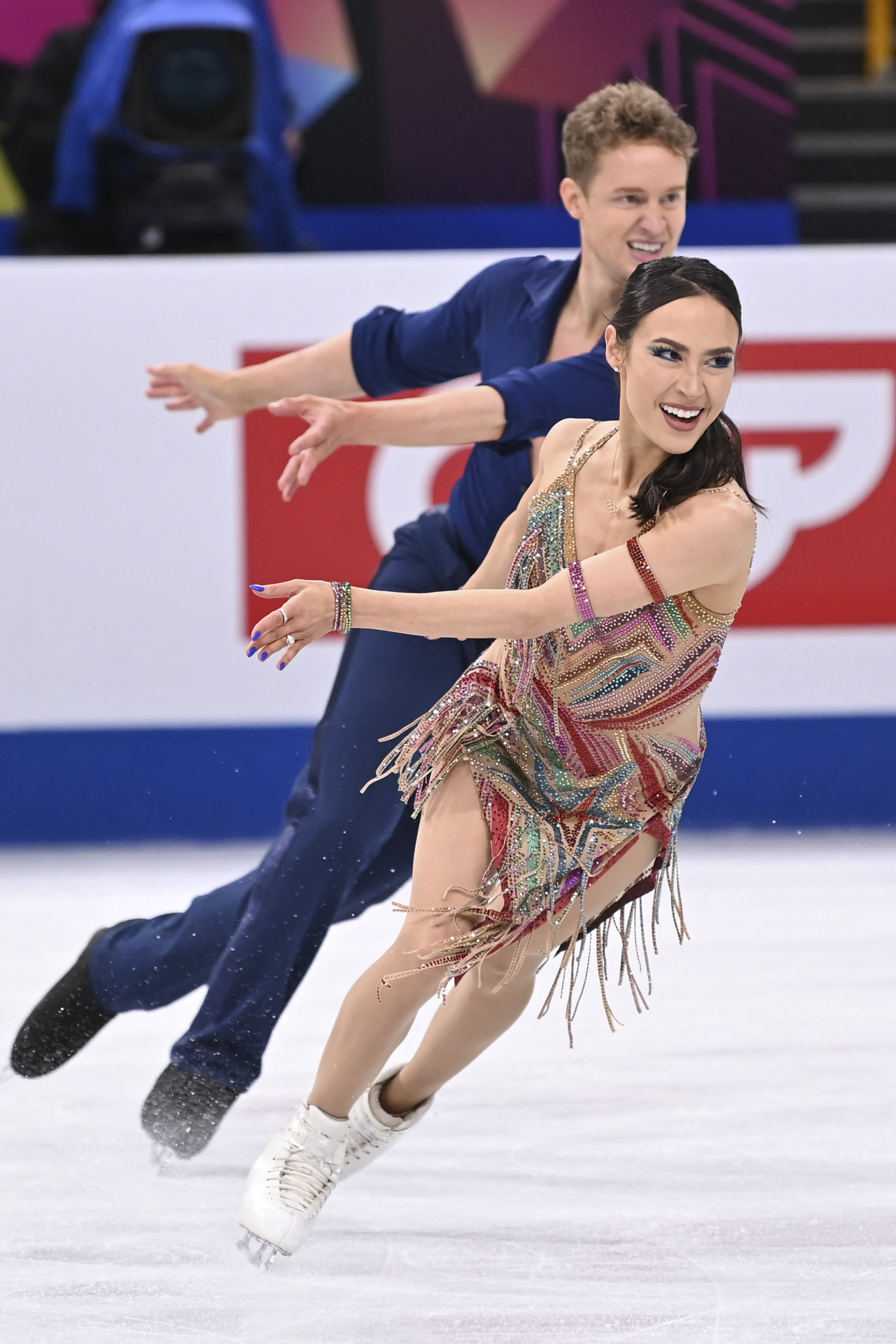 The United States' Madison Chock, front, and Evan Bates, back, earned ice dance gold on the final day of the World Championships ©Getty Images