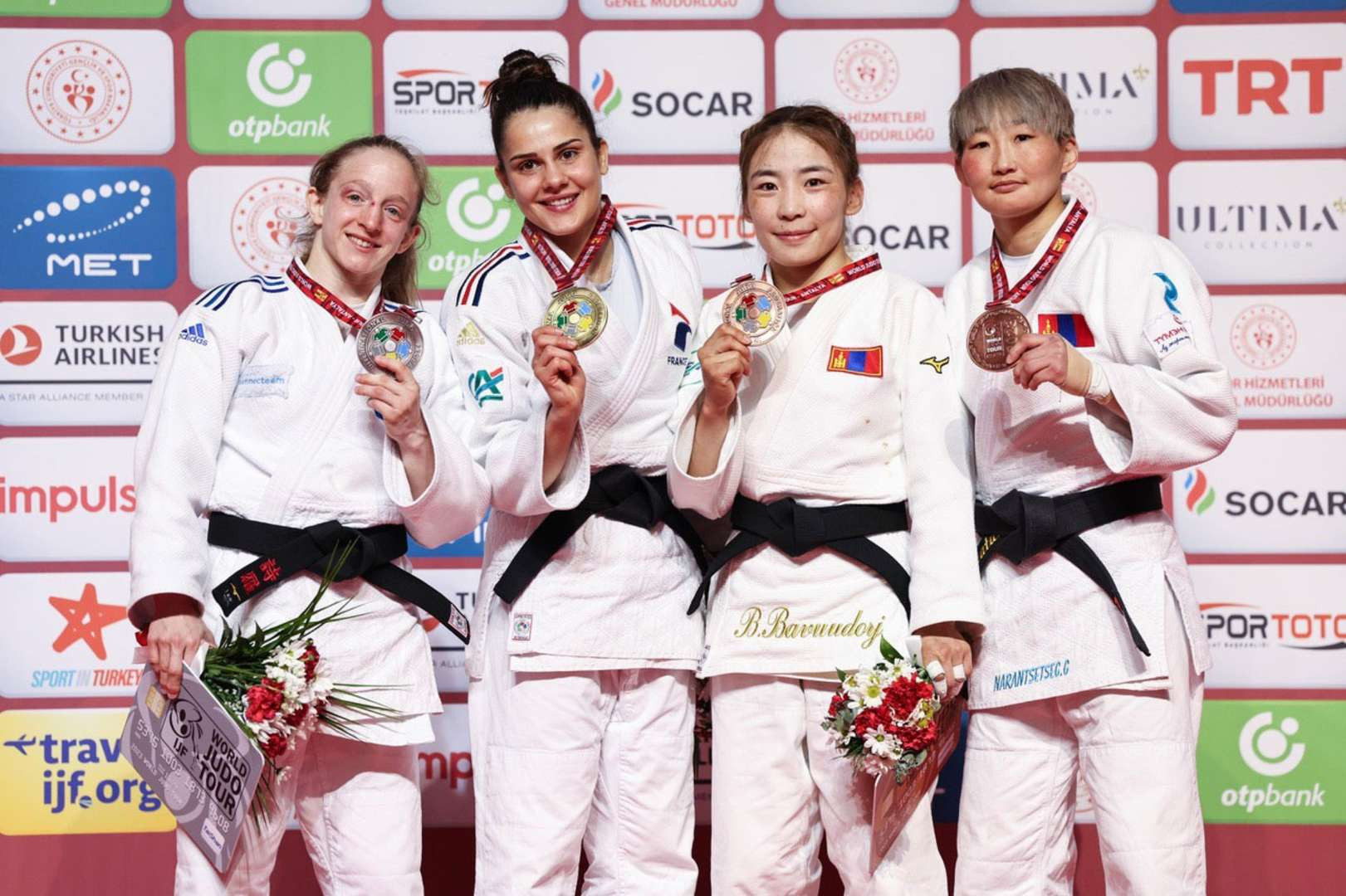 Blandine Pont of France, second left, earned her third IJF Grand Slam gold of the season in the women's under-48kg category in Antalya ©IJF