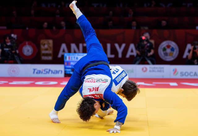 Lombardo secures upset win at IJF Grand Slam in Antalya after Tsend-Ochir disqualified for use of the head