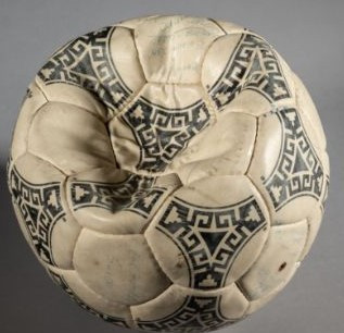 The match ball used in the 1986 FIFA World Cup final between Argentina and West Germany in Mexico has been sold at auction ©Graham Budd Auctions 