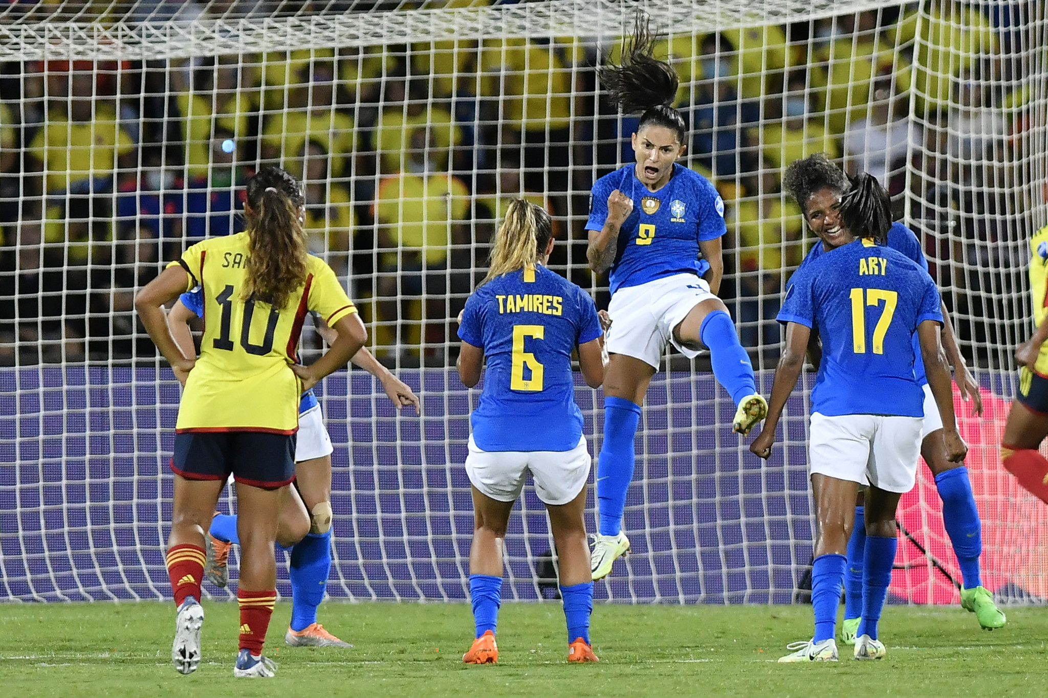 Debinha’s first half penalty against Colombia made sure of  Brazil’s eighth Copa America Femenina in nine tournaments©Getty Images