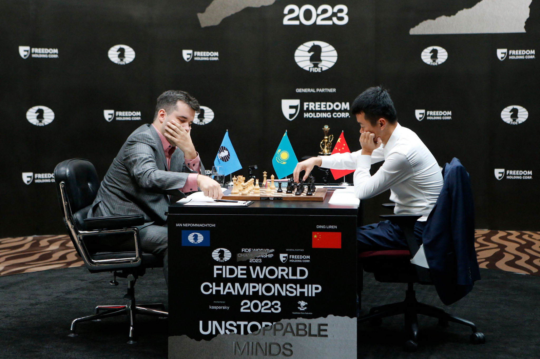 The first game of the FIDE World Championship Match between Ding Liren and Ian Nepomniachtchi ended in a draw ©Getty Images