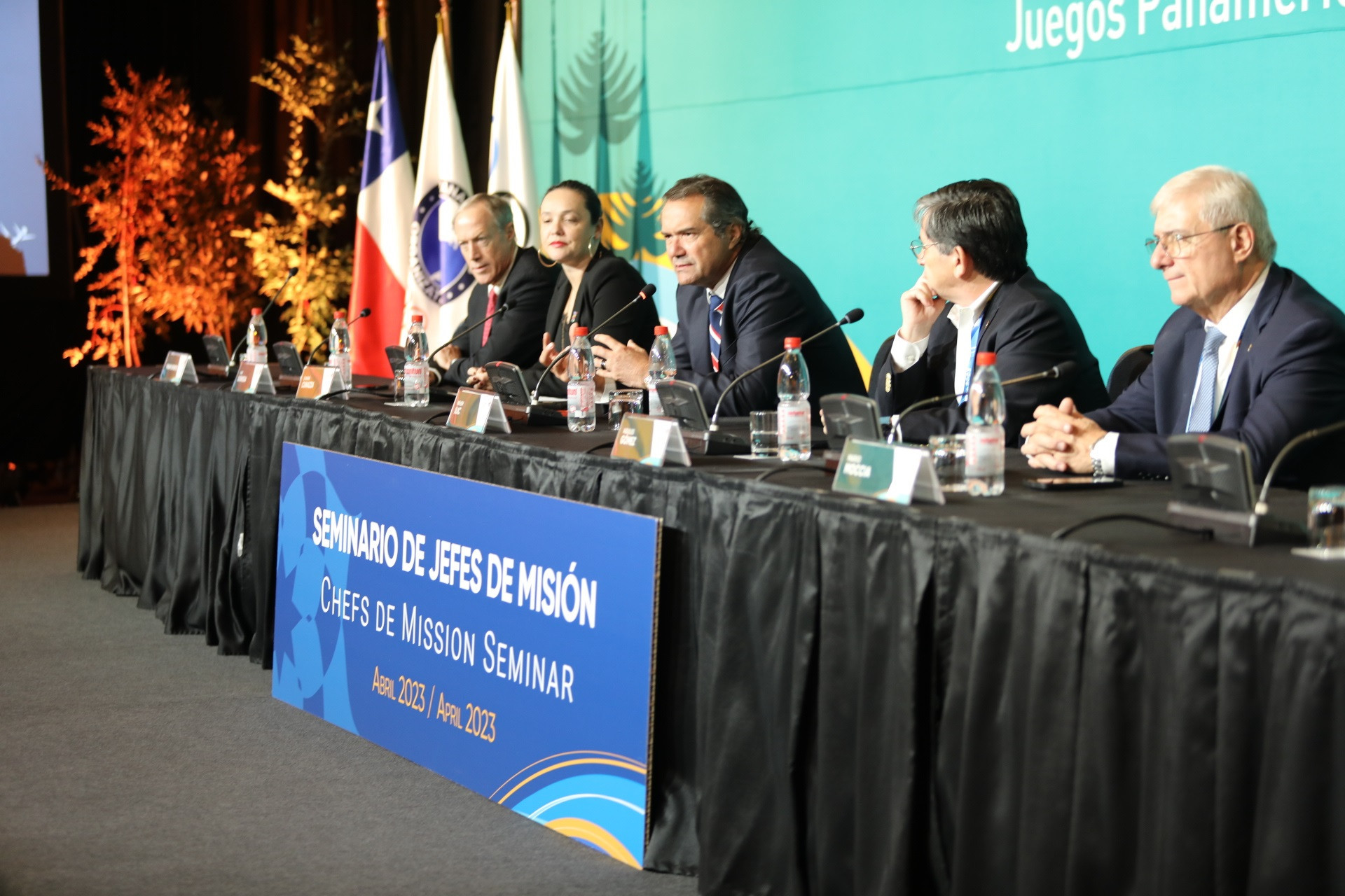 Panam Sports President Neven Ilic addresses officials at the Chefs de Mission seminar ©Santiago 2023