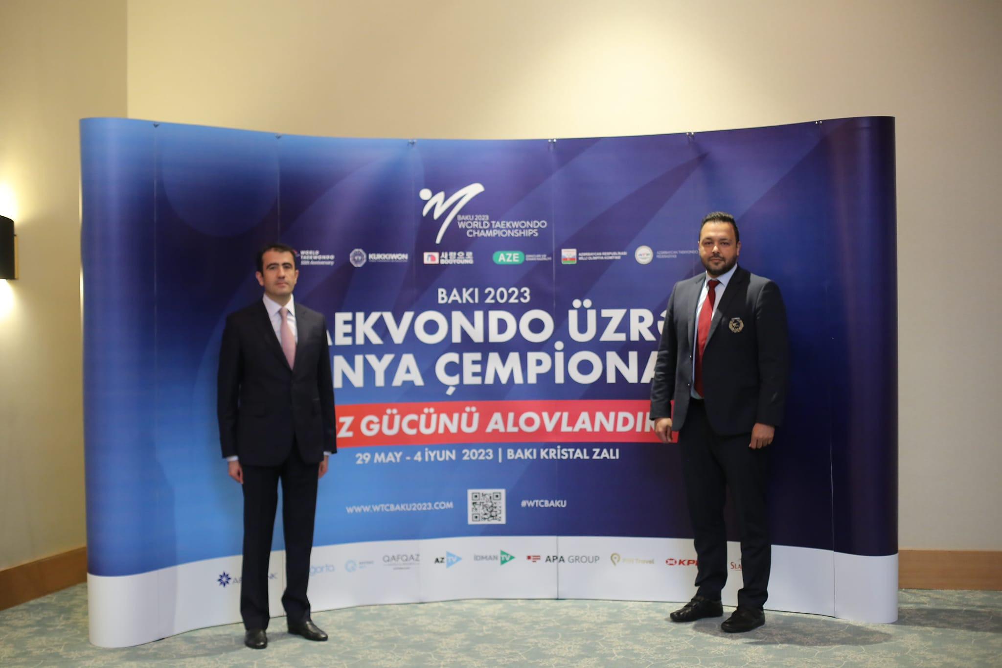 World Taekwondo's Mohamed Shabaan, right, has stated the upcoming World Taekwondo Championships have additional importance as they are the last before the Paris 2024 Olympic Games ©Azerbaijan Taekwondo Federation
