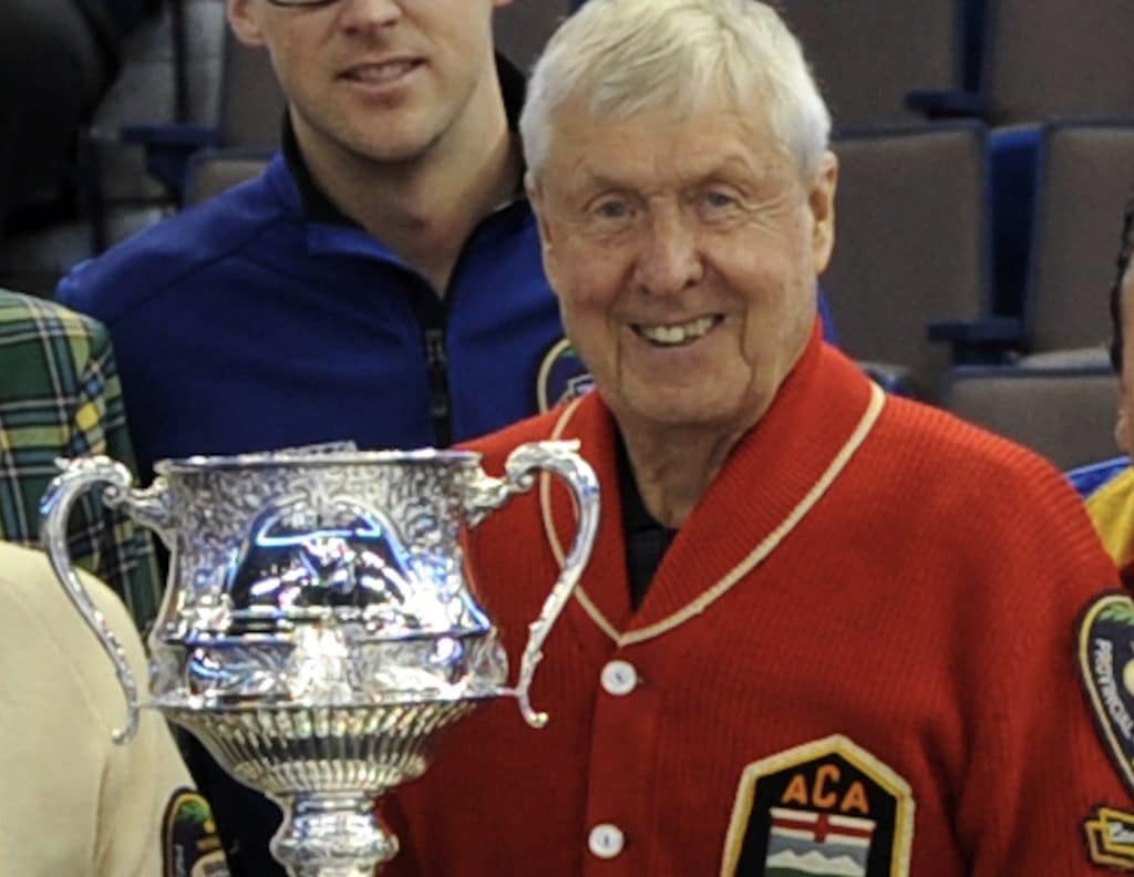 Canadian curler Matt Baldwin, credited with popularising the long slide, has died at the age of 96 ©Curling Canada
