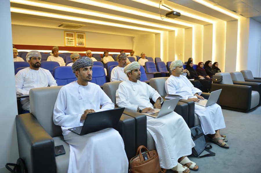 Oman Olympic Committee holds second sport management course