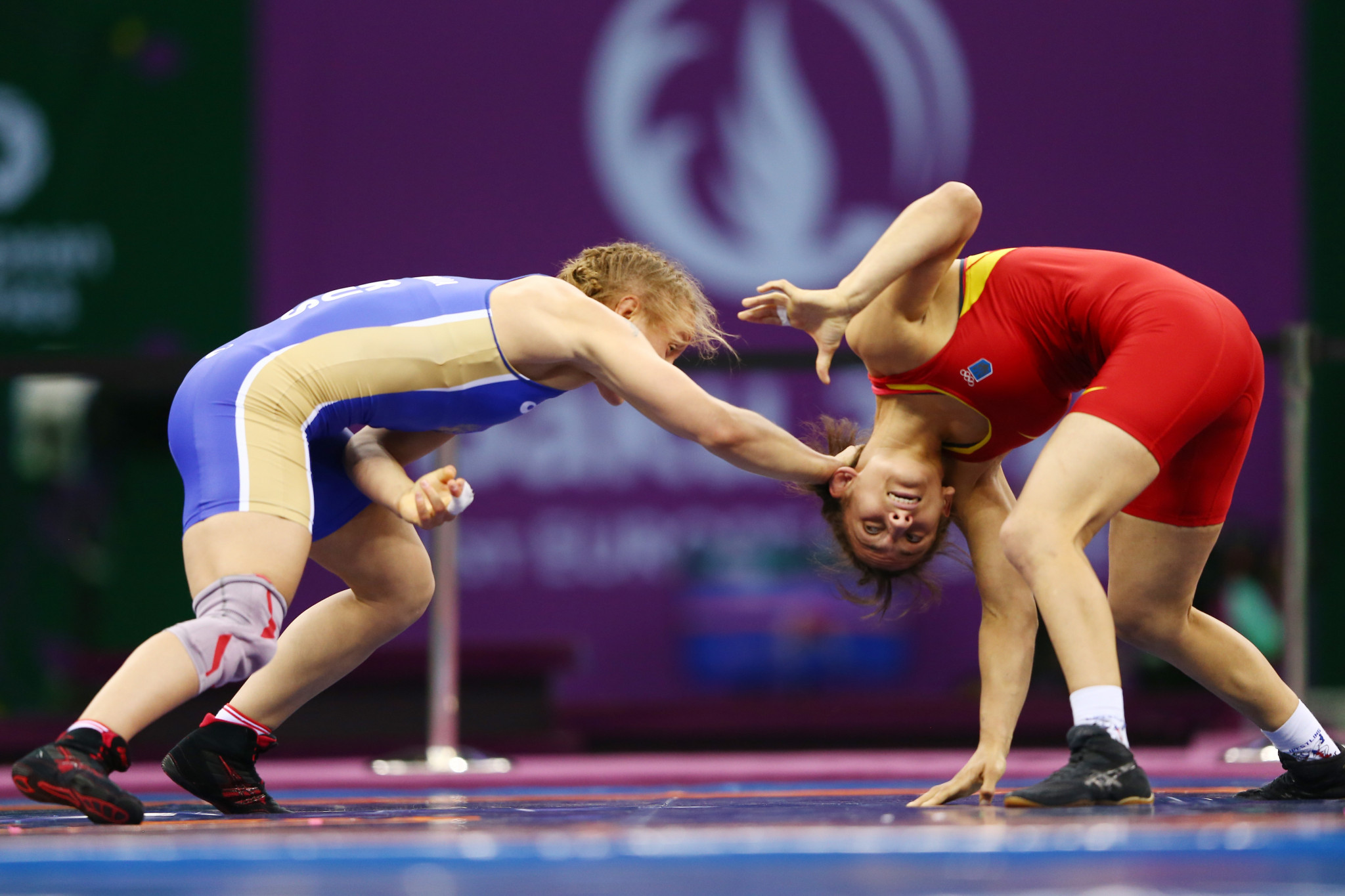Ukraine subjected to defeat in three finals at European Wrestling Championships