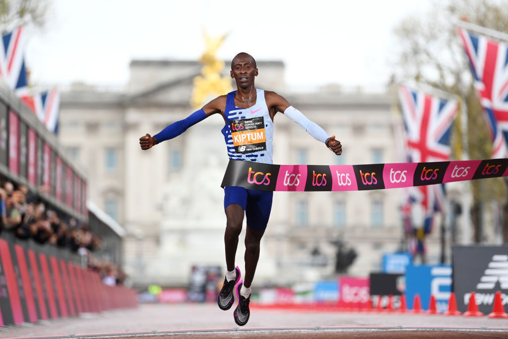 Kenya's Kelvin Kiptum wins the men's race at the TCS London Marathon in 2hr 01min 27sec, the second fastest time ever recorded, in only his second race at the distance ©Getty Images