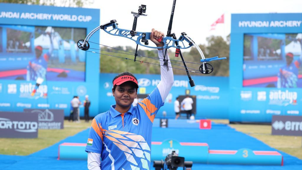India's Jyothi Surekha Vennam won individual and team compound gold at the Archery World Cup in Antalya ©World Archery