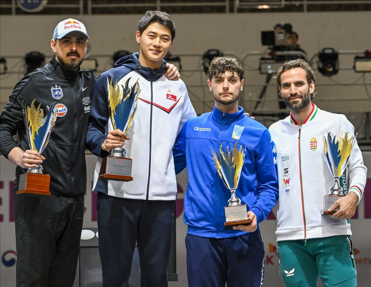 Oh claims home gold at FIE Sabre Grand Prix in Seoul