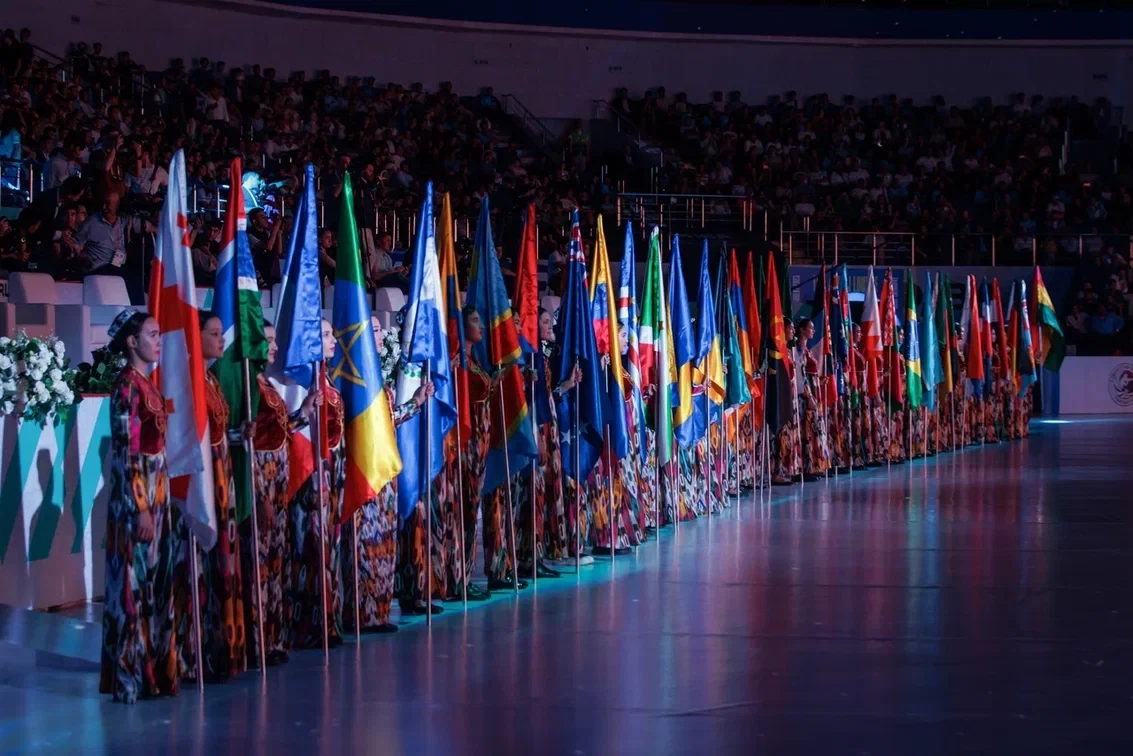 A flag parade of all participating nations was held at the Humo Arena ©IBA