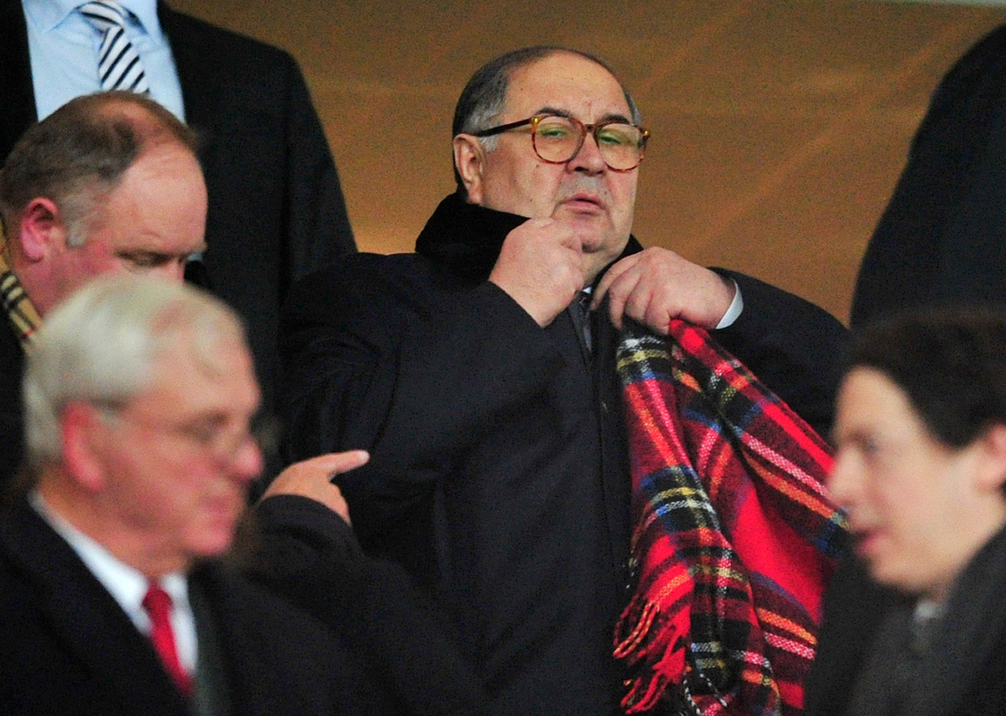 Bayern Munich premises searched as part of Usmanov money laundering investigation