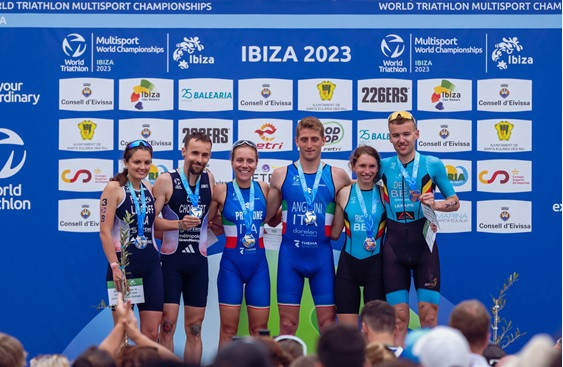 Italy came out on top in the duathlon 2x2 mixed relay on the second day of the World Triathlon Multisport Championships ©World Triathlon