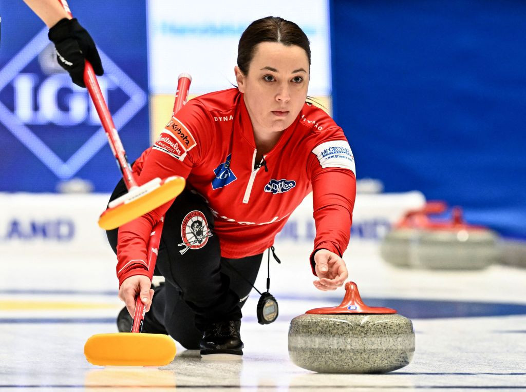 For the first time, Canadian curlers will compete in a best-of-three-ends final to qualify for the Winter Olympics ©Getty Images