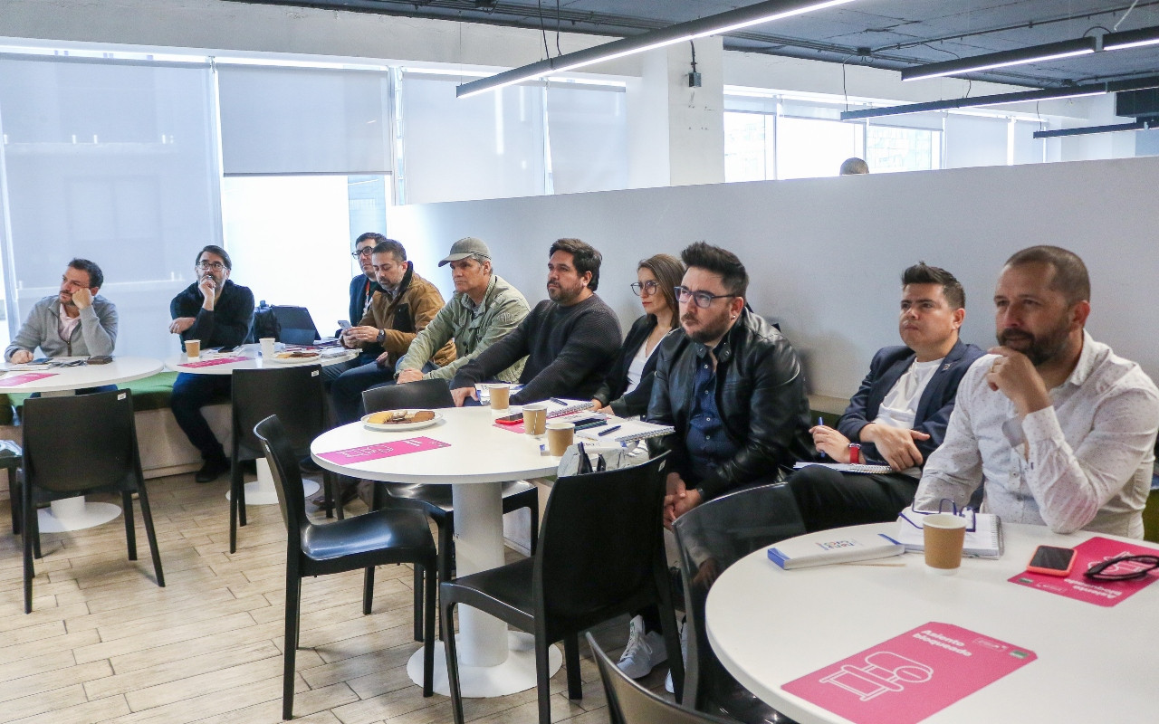 Some of Chile's leading journalists and broadcasters attended a training day focusing on producing the best possible coverage of Santiago 2023 ©Santiago 2023