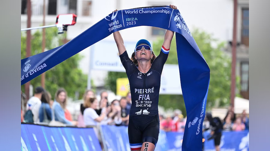 Marjolaine Pierre of France won World Championship long distance gold in Ibiza at her first attempt at the distance ©World Triathlon