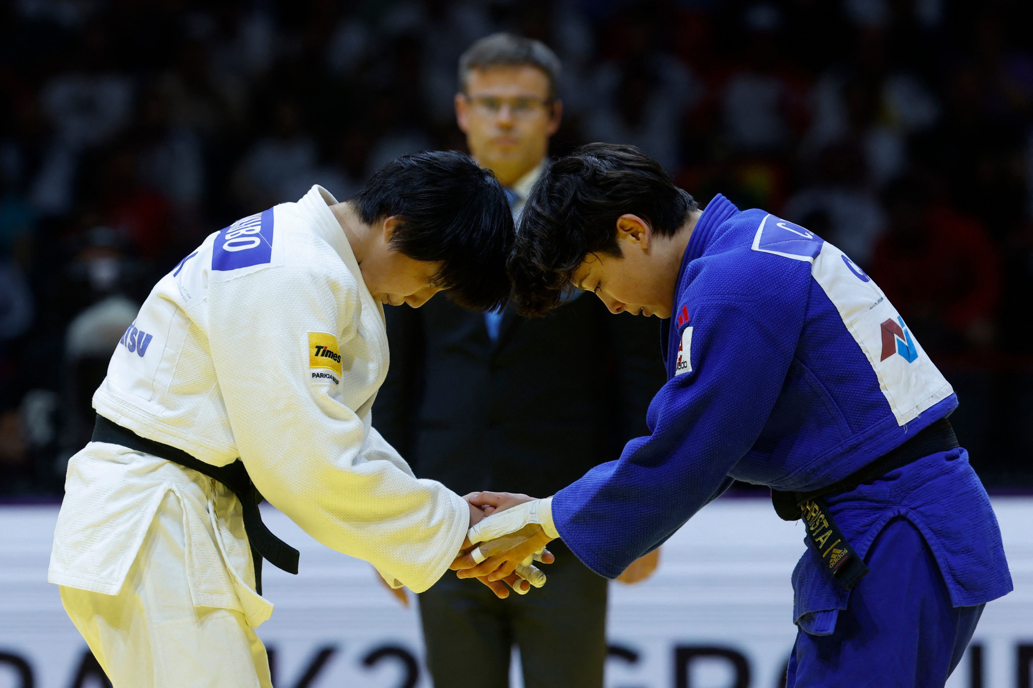 Canada’s Christa Deguchi, left, defeated Japan's Haruka Funakubo, right, in the women's under-57kg final ©Getty Images