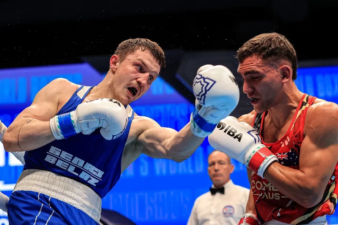 Belarusian World Championships silver medallist Aliaksei Alfiorau, left, came out on top against Kirra Ruston of Australia in the light heavyweight category ©IBA