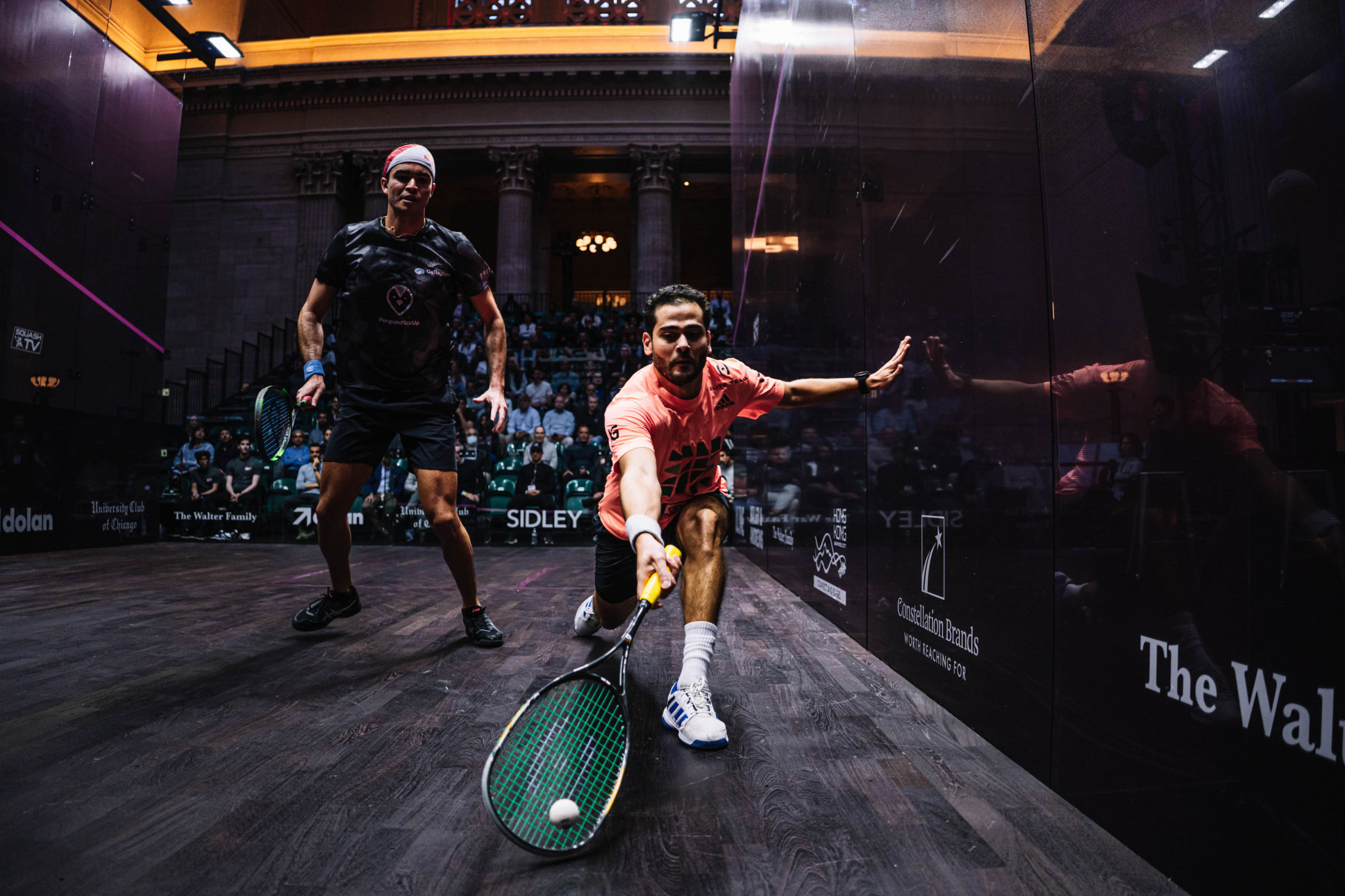 Karim Abdel Gawad beat world number one Diego Elias to reach the PSA World Championships semi-finals ©PSA