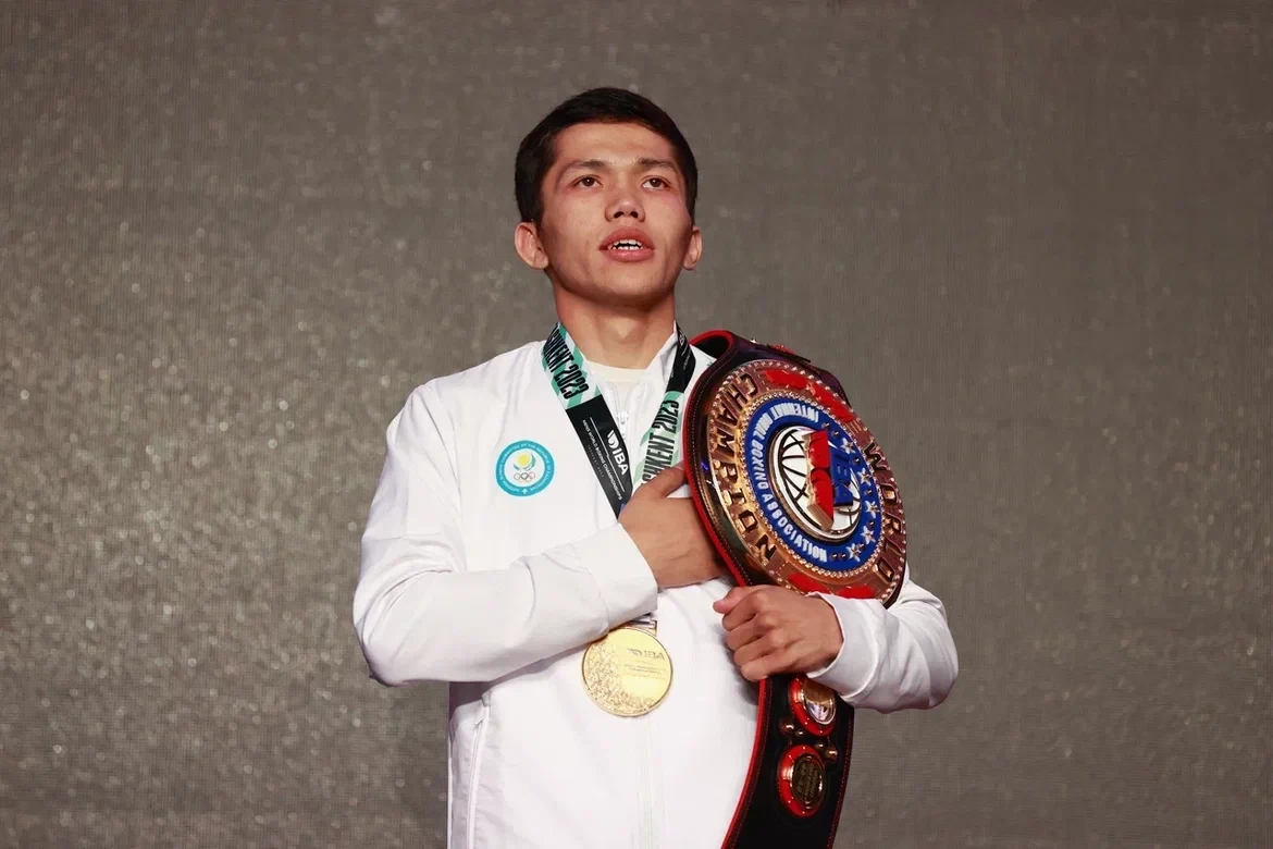 Sakhil Alakhverdovi lost to Asian champion and sixth seed Sanzhar Tashkenbay of Kazakhstan in the minimumweight class ©IBA