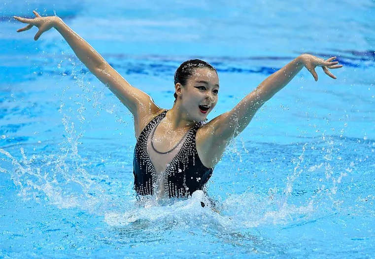 Dai Shiyi was among the World Aquatics Artistic Swimming World Cup gold medallists in Soma Bay for China ©World Aquatics