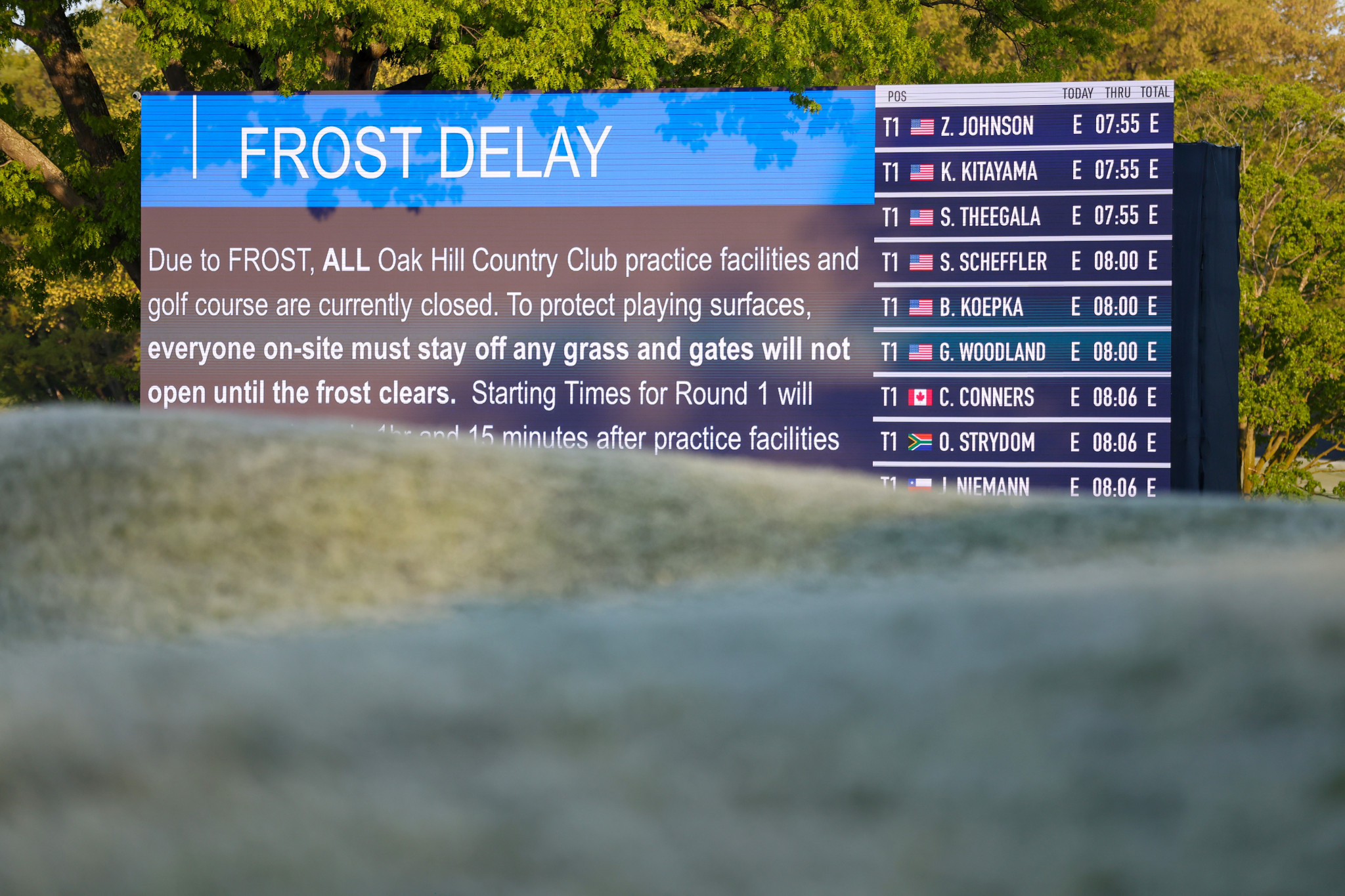 Play was delayed by frost at Oak Hill Country Club, with overnight leader Eric Cole of the US only completing 14 holes on the first day ©Getty Images