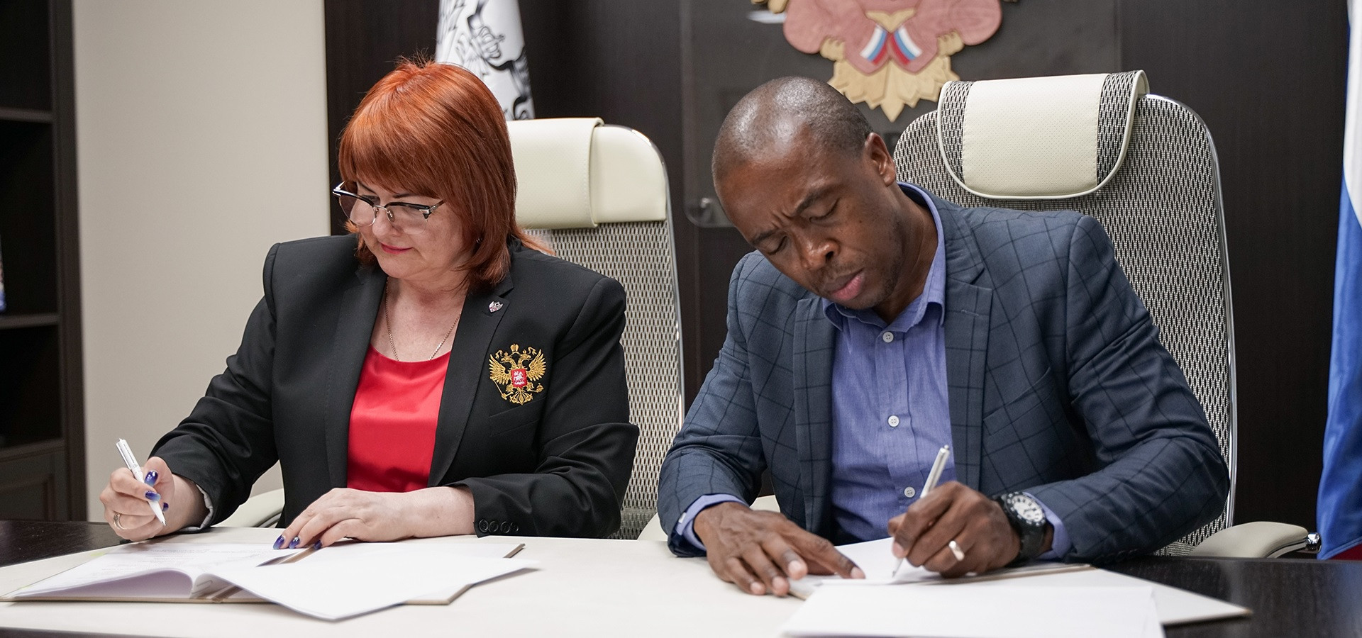 Boxing bodies in Russia and South Africa sign cooperative agreement