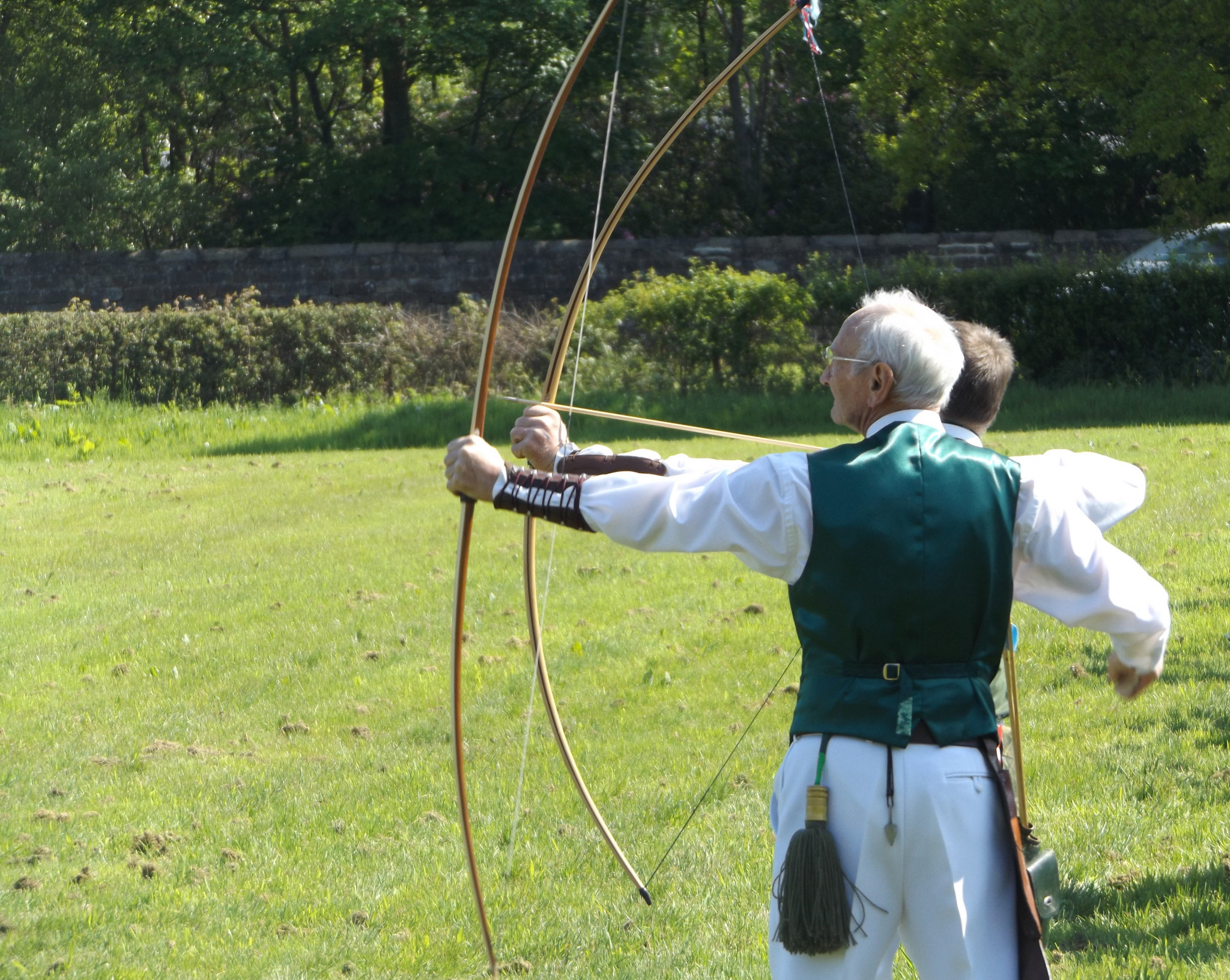 York Archers' Richard Allan wins 350-year-old archery competition 