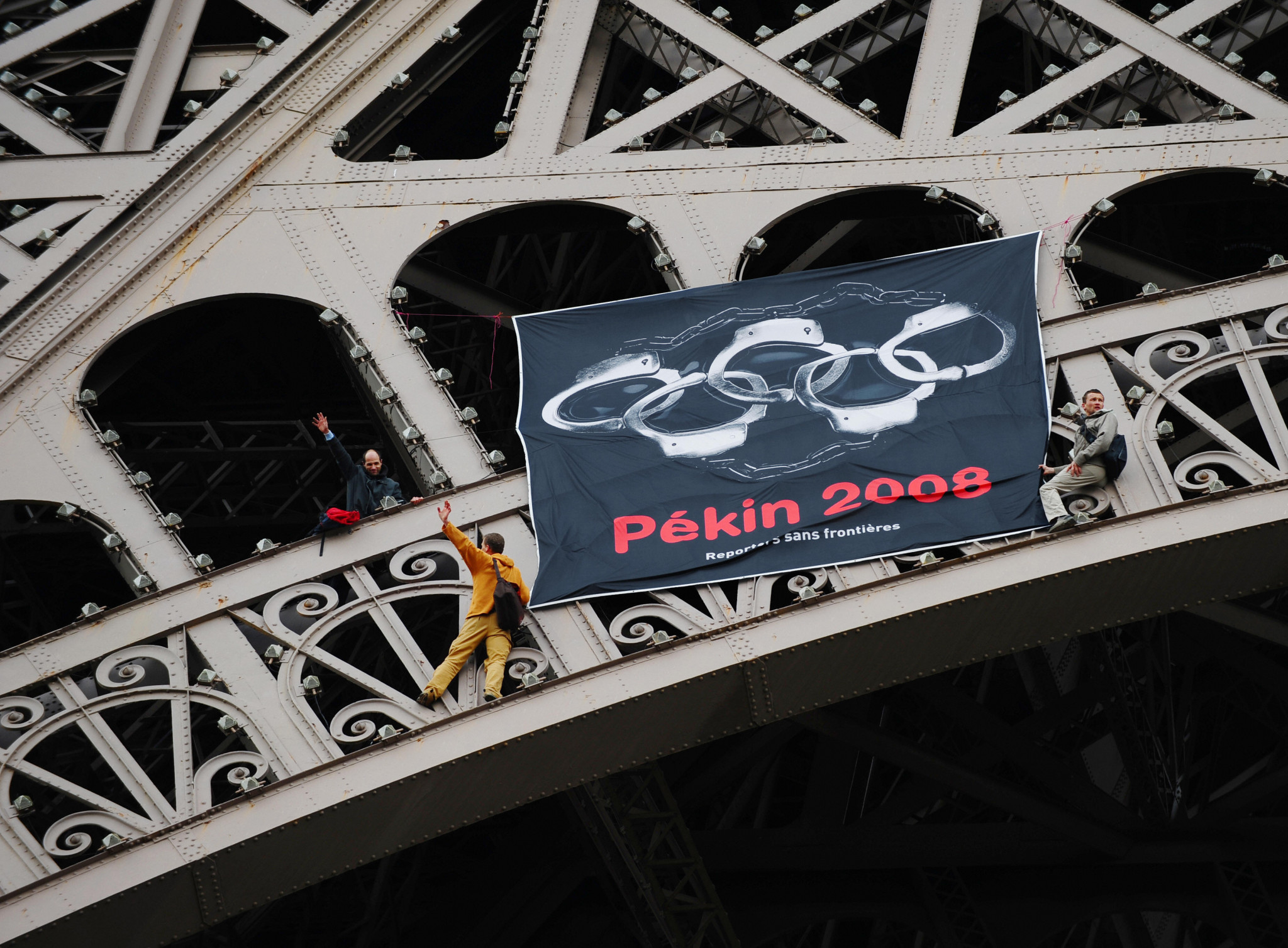 Protesters against China's human rights forced the abandonment of the last Torch Relay to visit Paris in 2008 ©Getty Images