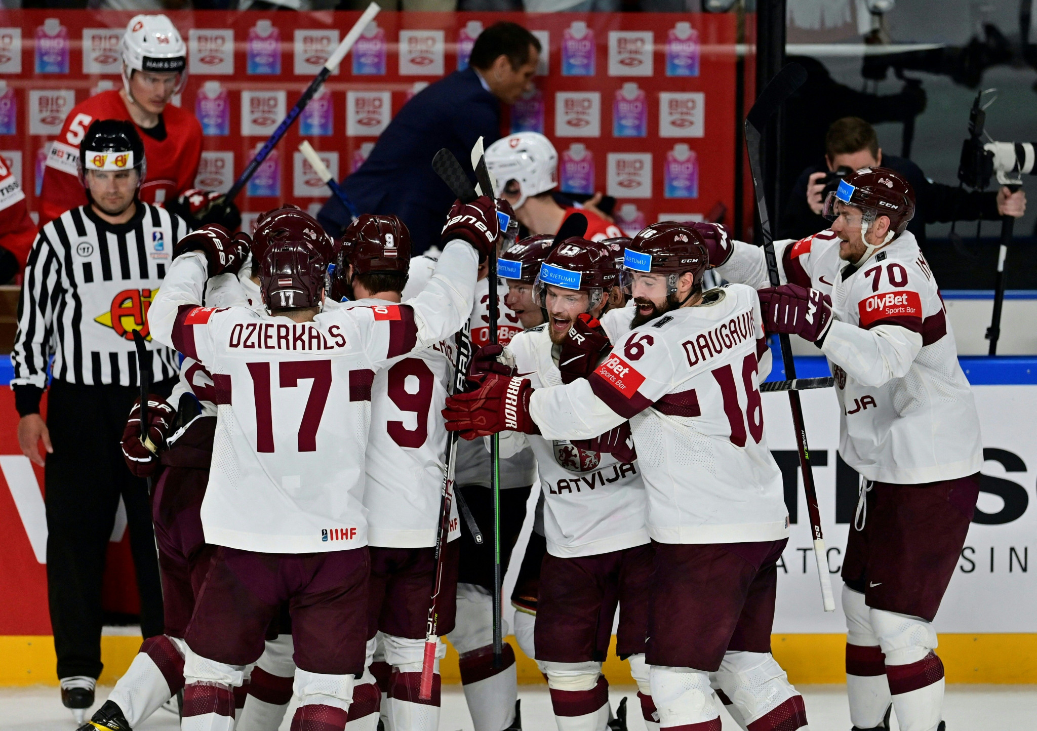 Latvia defeated previously unbeaten Switzerland to reach the last eight of the Ice Hockey World Championship before their home fans in Riga ©Getty Images