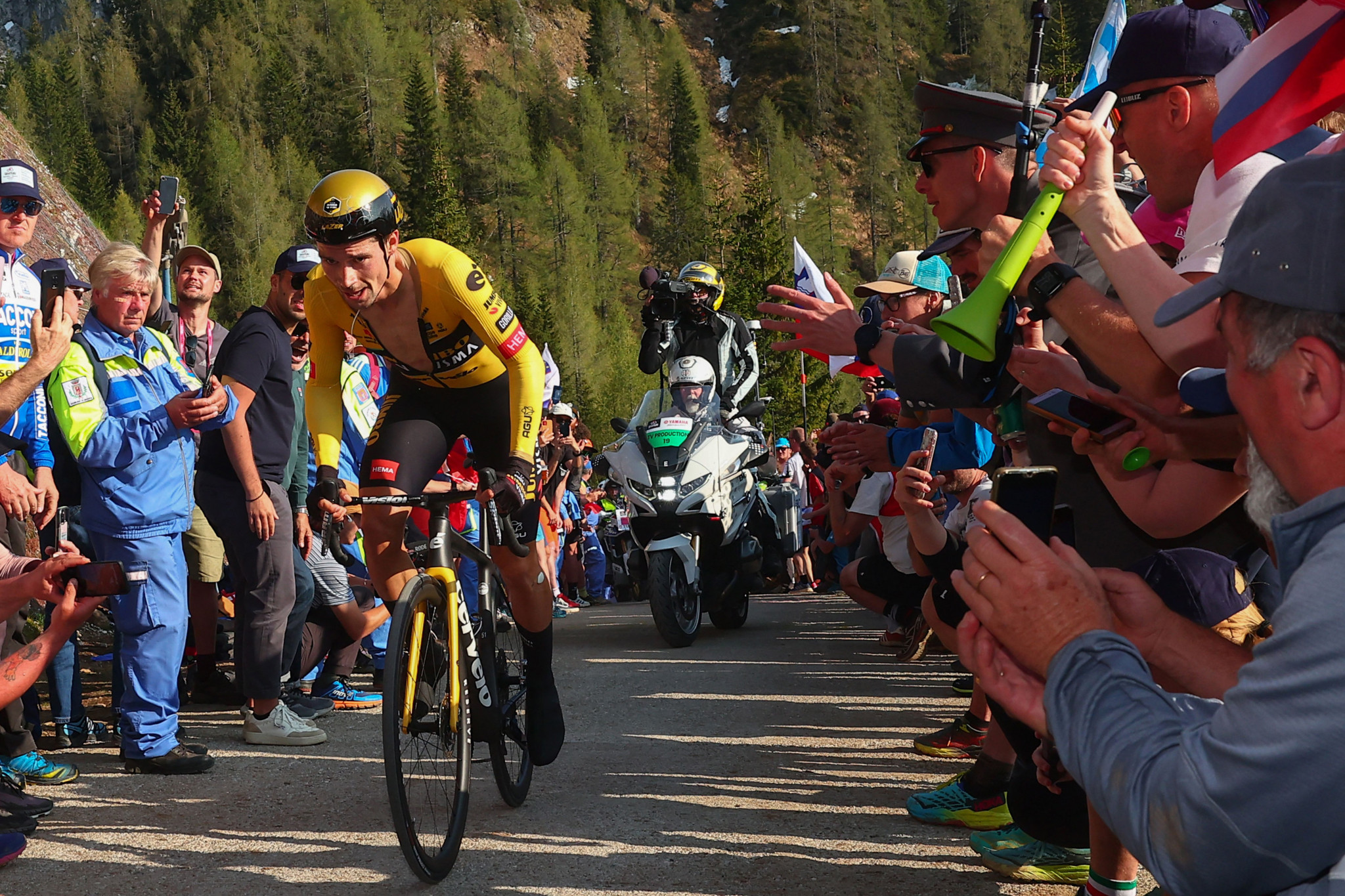 Primož Roglič has taken the general classification lead in the Giro d'Italia ©Getty Images