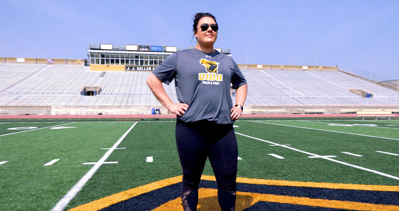 Mary Theisen Lappen has given up a job coaching shot put and discus at the University of Wisconsin-Oshkosh to concentrate on weightlifting ©UW-Oshkosh