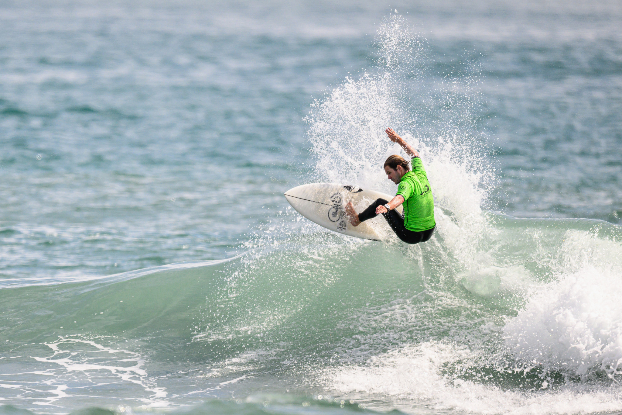 Stairmand shades Medina as intensity increases at World Surfing Games
