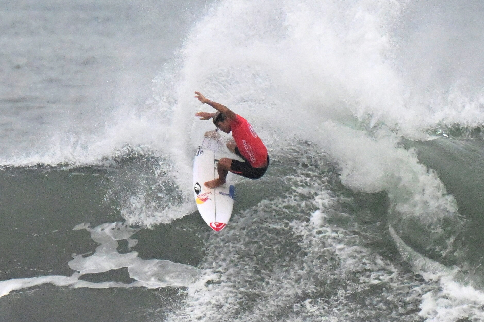 Igarashi and Vaast earn Paris 2024 spots on last day of World Surfing Games