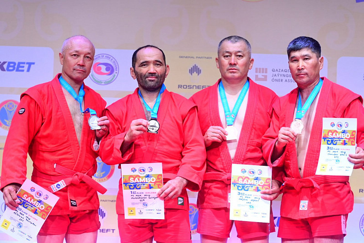 Uzbekistan were the second-best performing nation on day two of the Asia and Oceania Sambo Championships ©FIAS