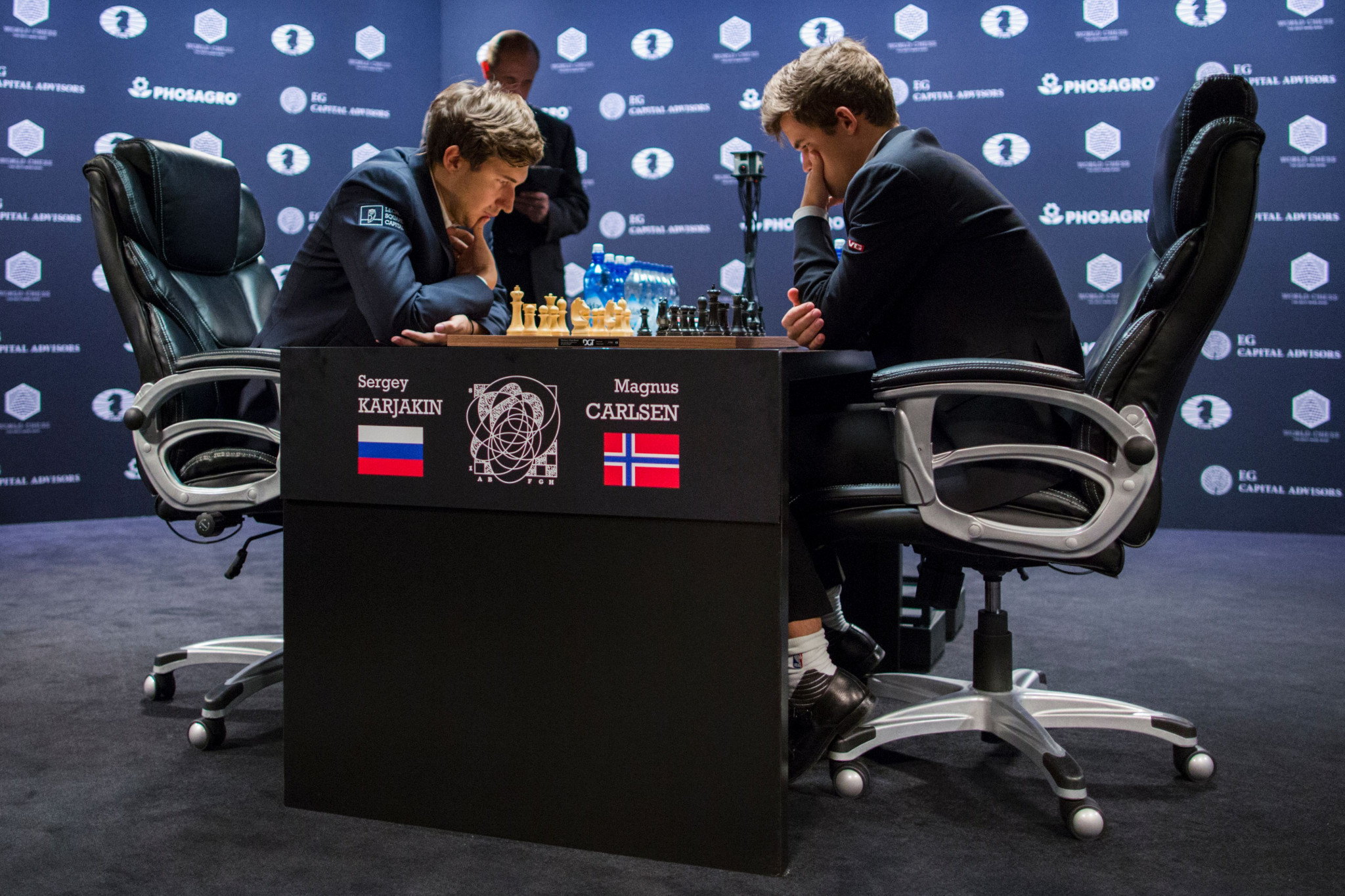 Former World Chess Championships challenger Sergey Karjakin, left, has refused to compete in FIDE events because he cannot compete under the Russian flag ©Getty Images