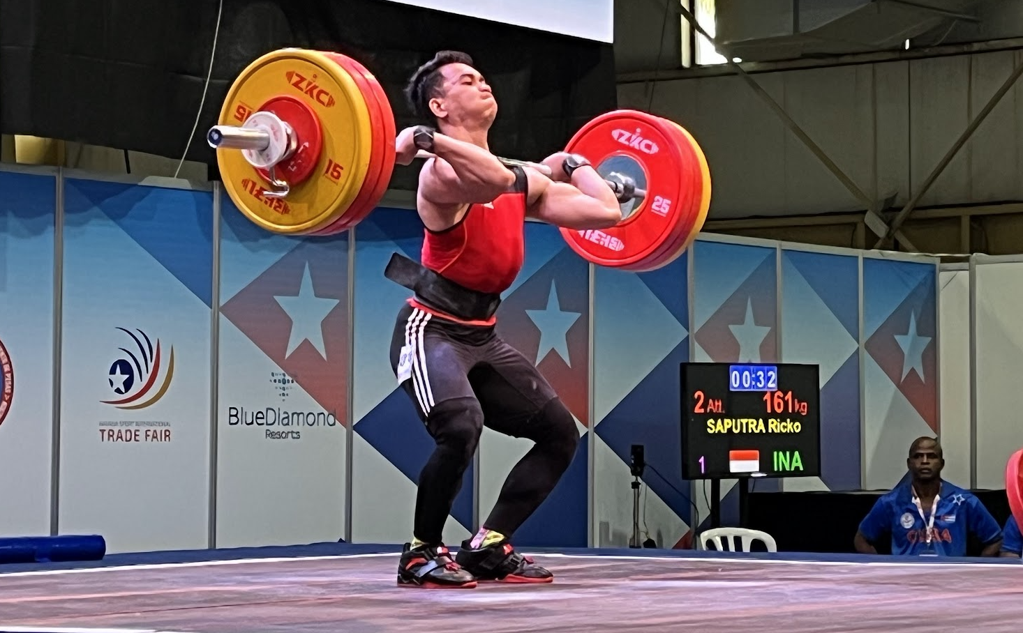 A good day for US weightlifters - and another medal for late starter Gallant