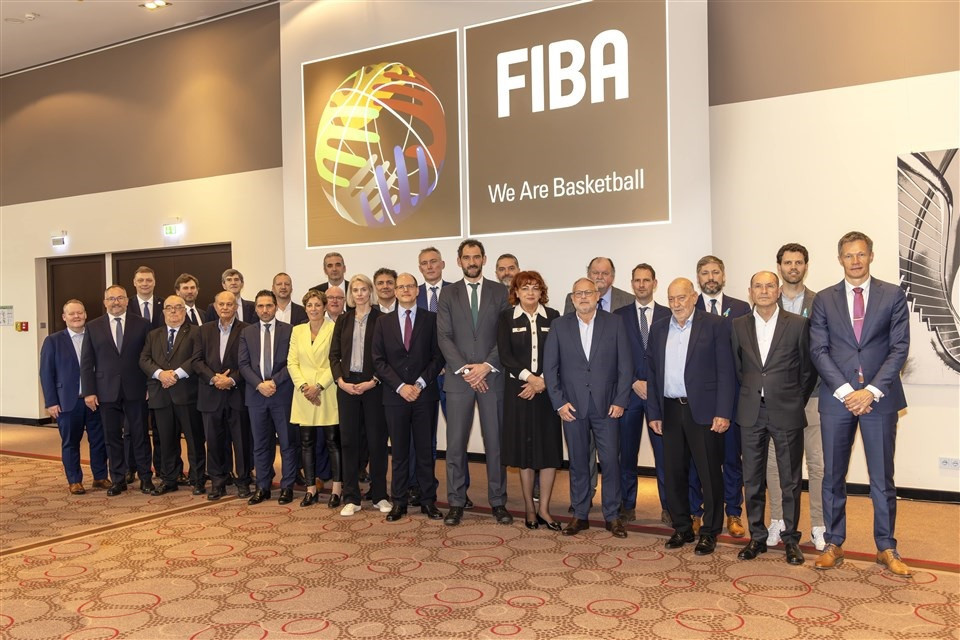 Jorge Garbajosa, centre, stands alongside FIBA Europe Board members following the elections in Munich ©FIBA