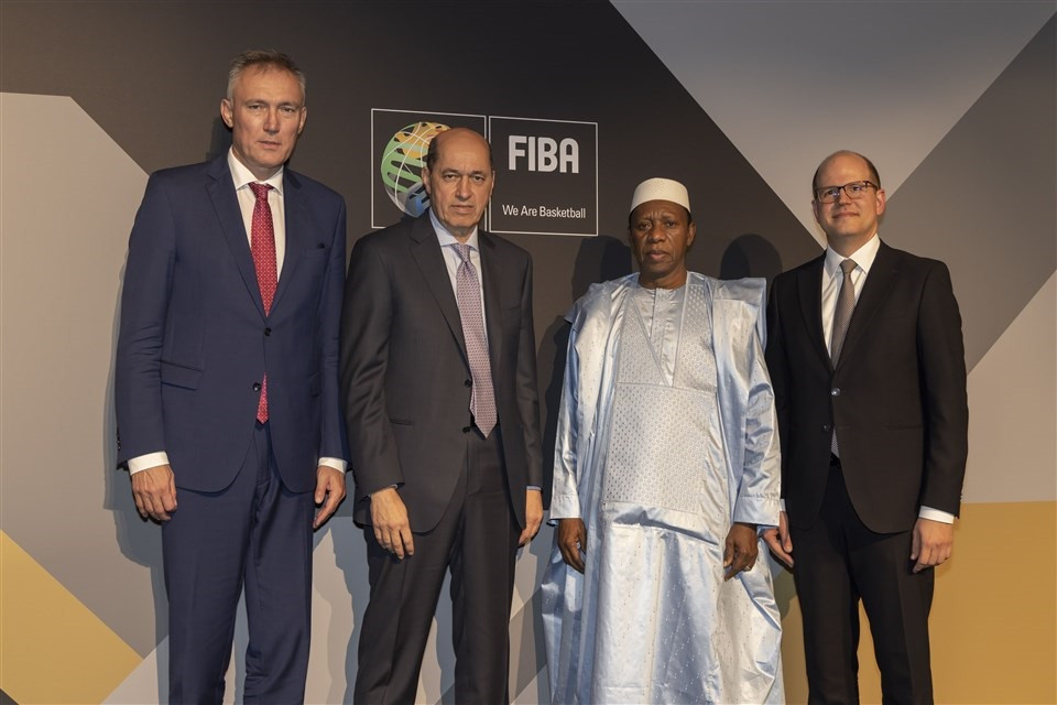 Turgay Demirel, second from left, has been named FIBA Europe Honorary President after serving two terms as head of the continental governing body ©FIBA
