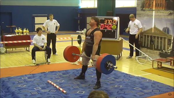 Russian five-time powerlifting world champion Maxim Barkhatov was reportedly killed in Bakhmut in April ©YouTube