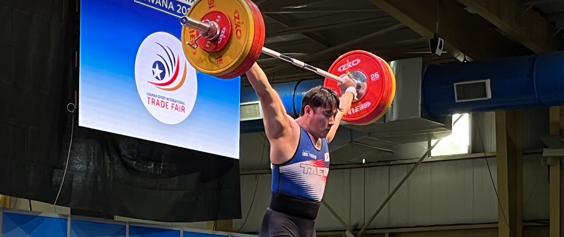 Weightlifting double for Asia and Chilean mother Valdes makes progress