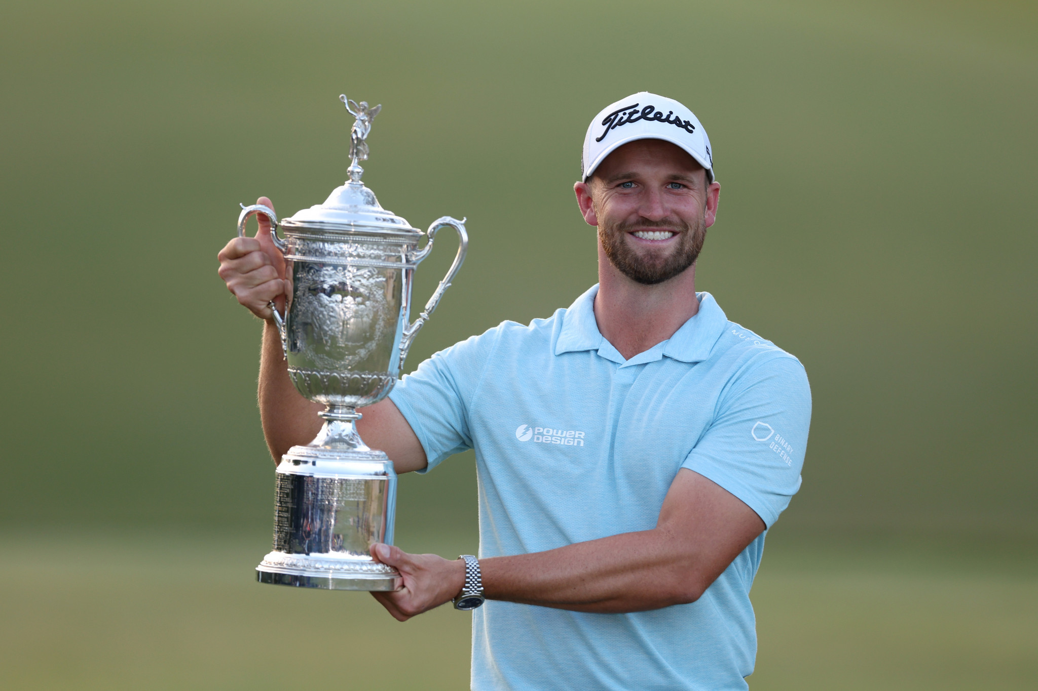 Clark holds off McIlroy to win first major at U.S. Open in Hollywood ending