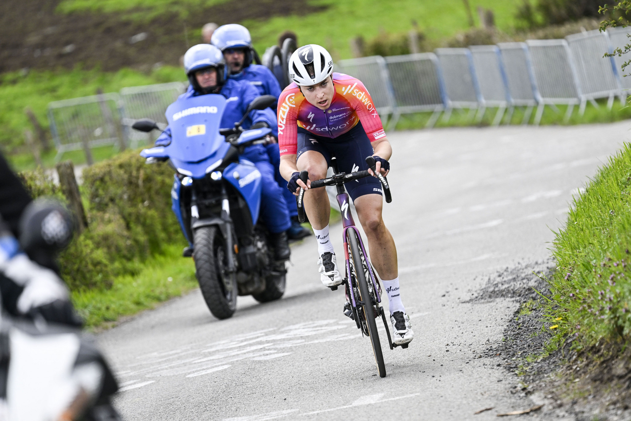 Reusser clinches home victory at Tour de Suisse Women