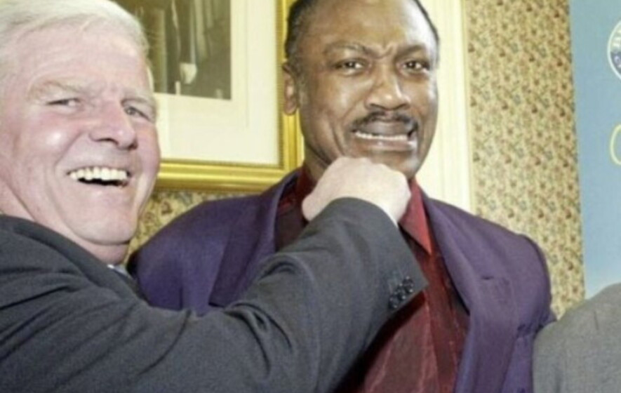 Jim McCourt, who claimed representing Ireland was the greatest privilege of his life, meets fellow Tokyo 1964 medallist Joe Frazier during a visit by the American to Belfast ©Twitter